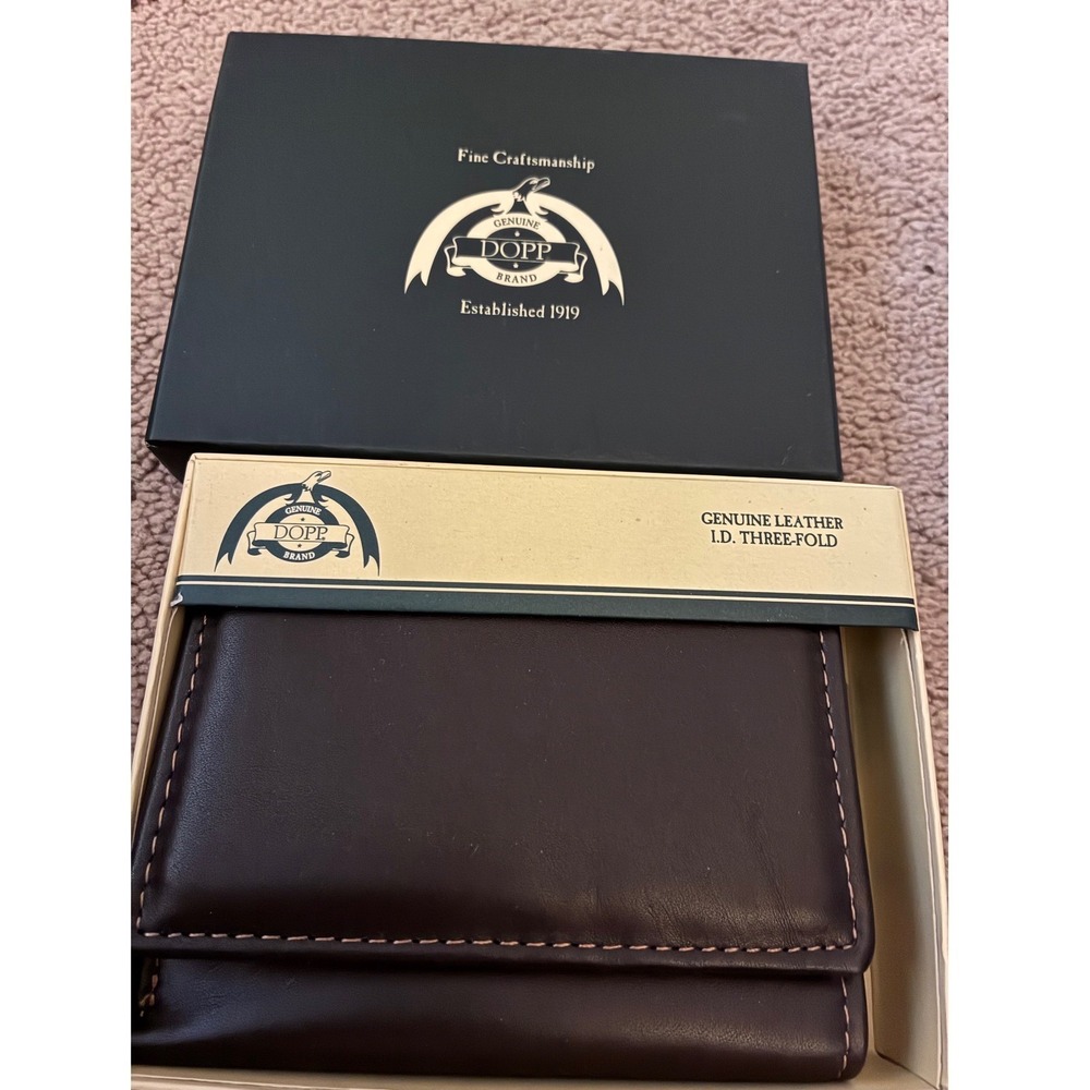 Dopp Trifold Wallet Mens OS Brown Genuine Leather ID Three-Fold New In Box